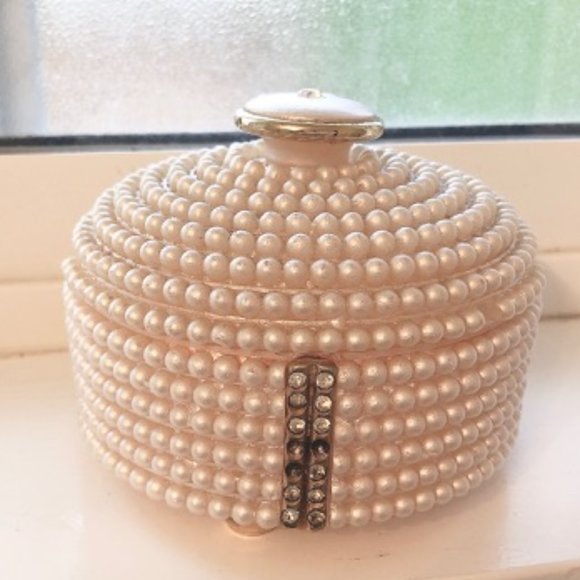 Pearl Jewelry Box / Case - Picture 9 of 15